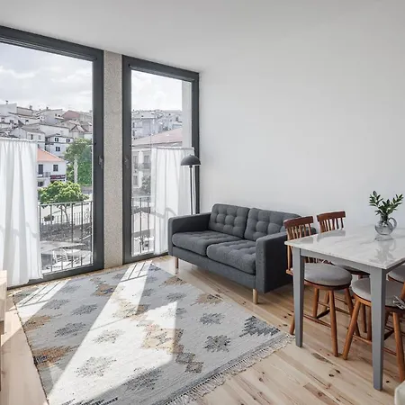 Pensao Luisinha By Casas Com Estoria Boutique *